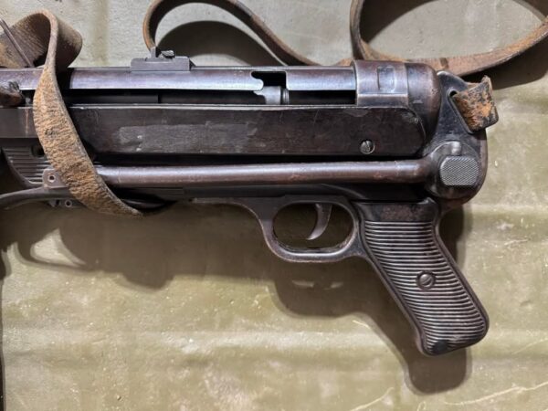 Authentic MP40  – Deactivated WWII German Submachine Gun - Image 5