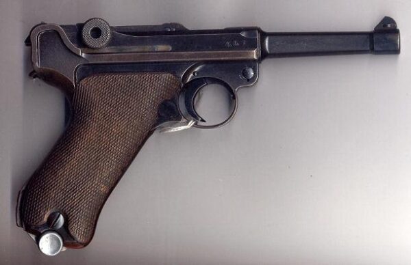 Mauser 9mm Luger P-08 Pistol – Authentic WWII  Model for Collectors - Image 2