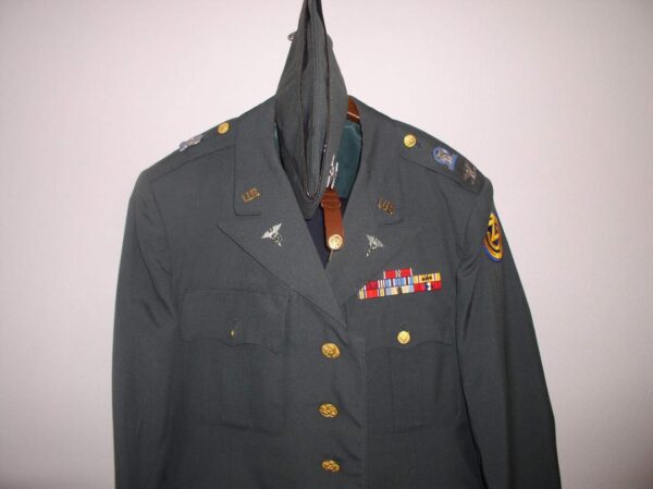 U.S. Army Colonel's Uniform - Officer's Dress