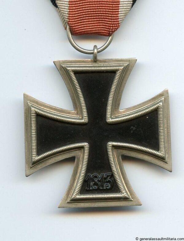 Iron Cross Medal | Authentic WWII German Military Decoration - Image 2