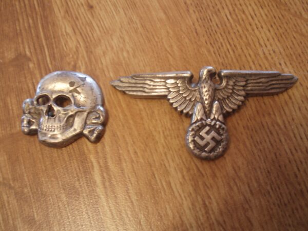SS Insignia
