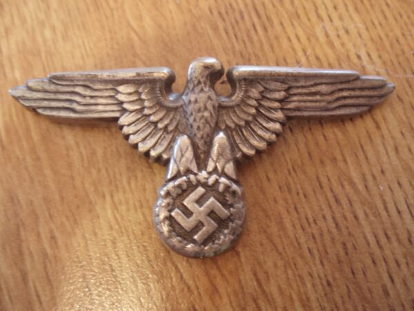 SS Insignia - Image 4